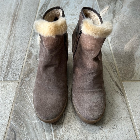 Aquatalia Cameron Waterproof Faux-Fur Trimmed Suede Wedge Bootie, Size 9.5 Women - Picture 3 of 11
